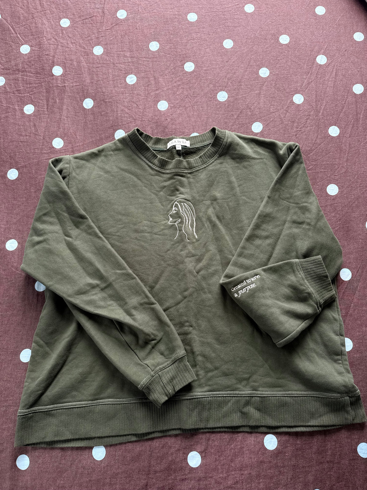 Lila by Liv Sweatshirt / Size M