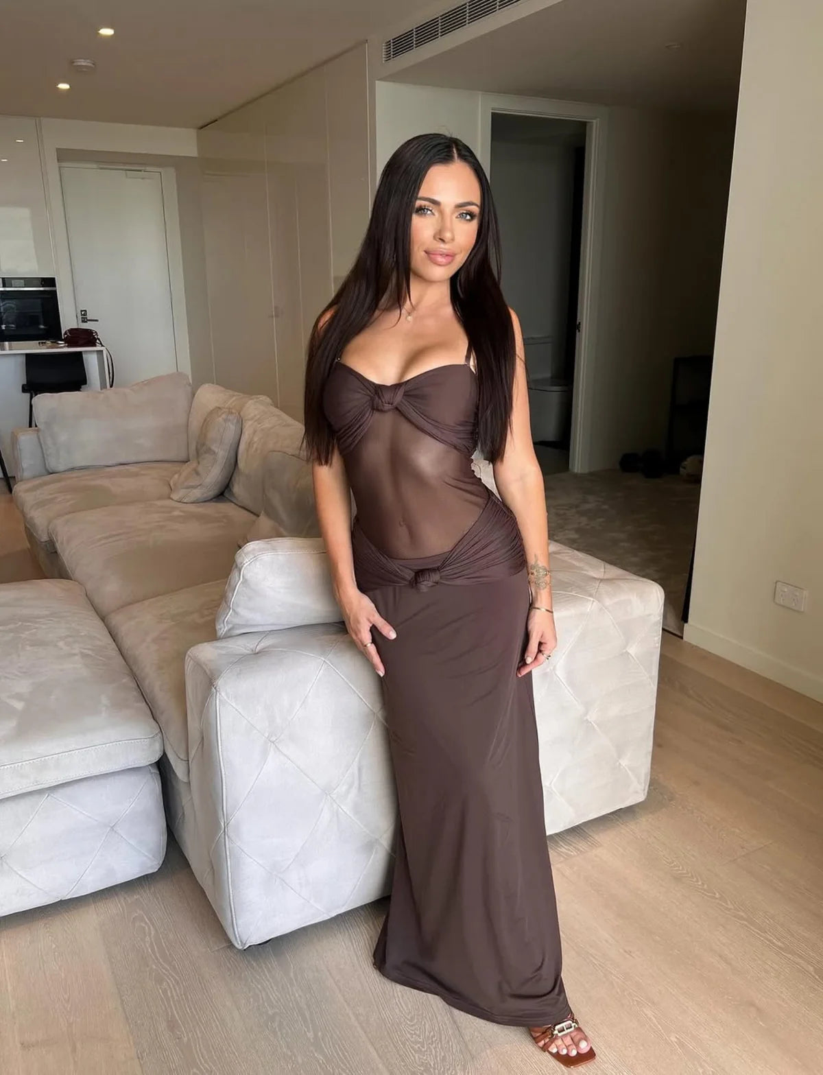 Sasha Therese Amara Maxi / Size 10