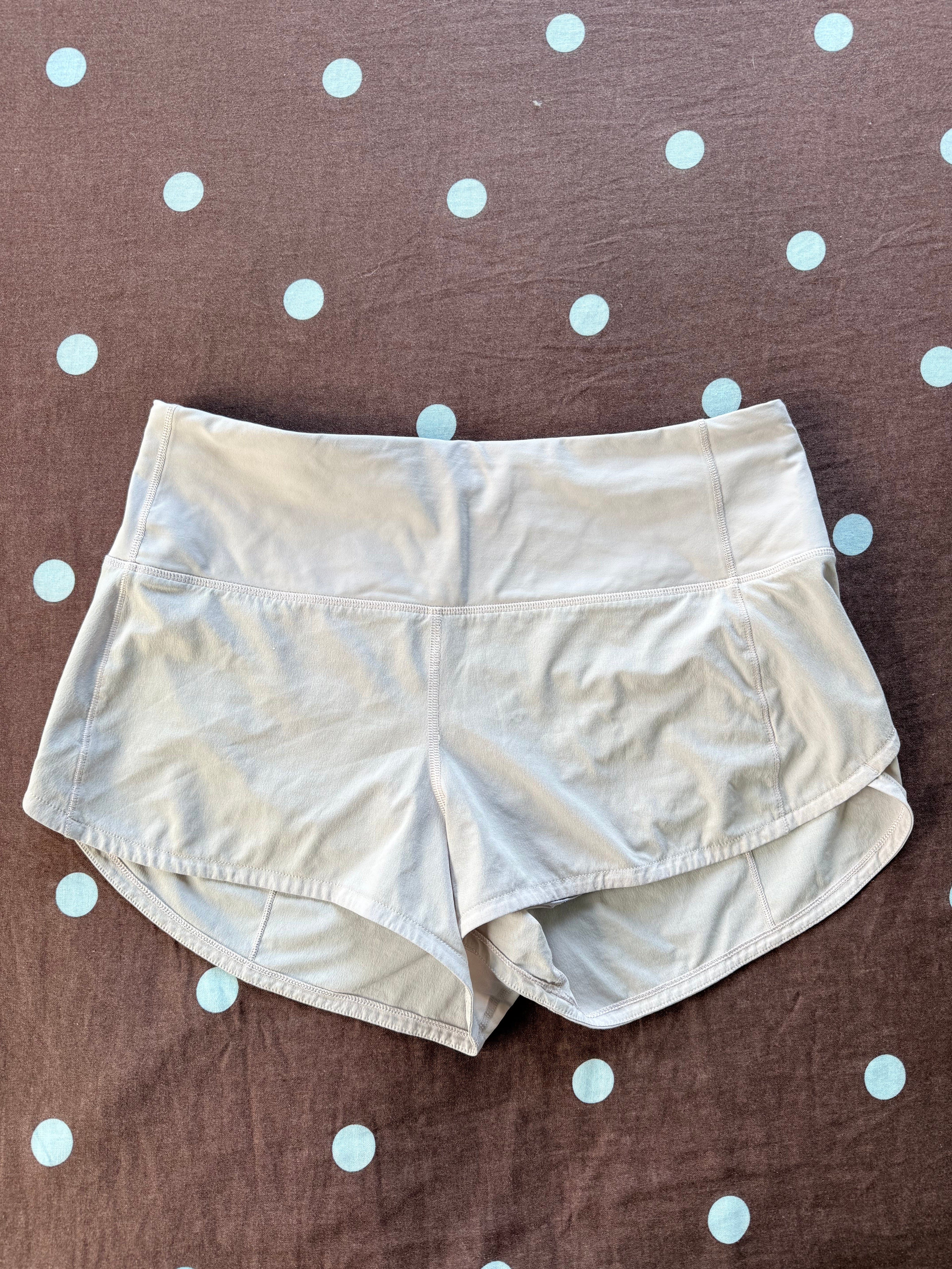 Pink Lululemon Shorts / Sizs Lulu 8