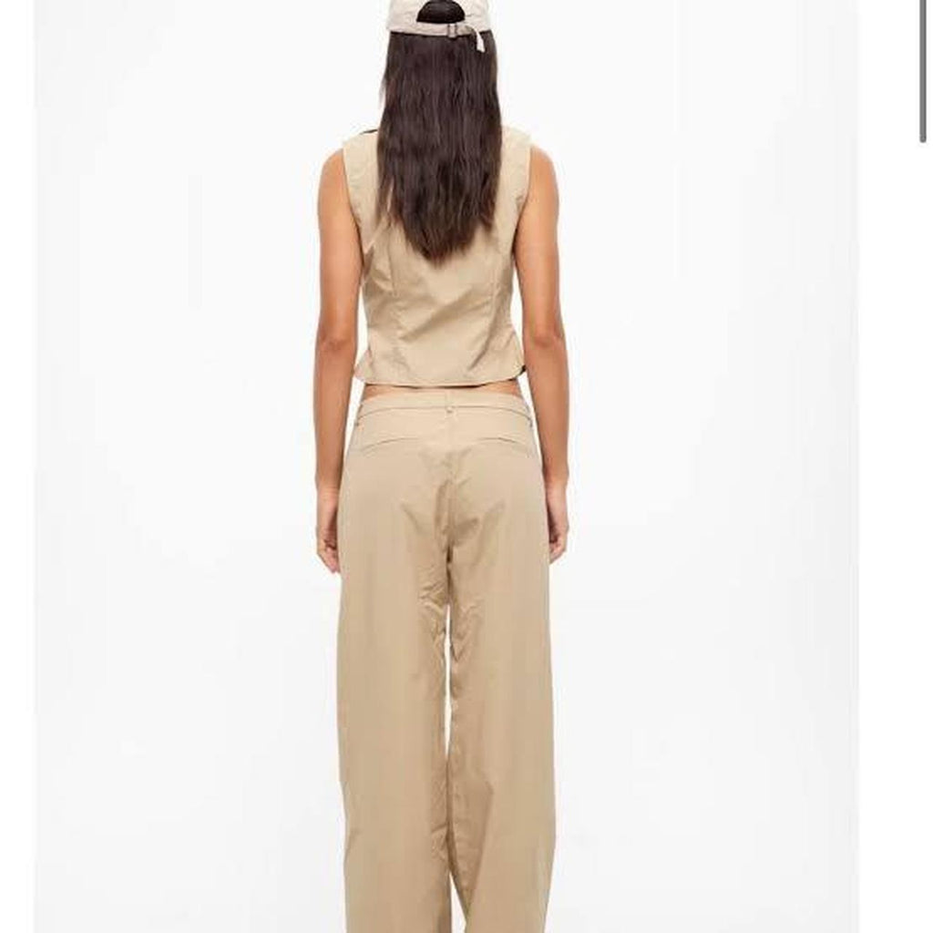 Lioness Pants / Size 8
