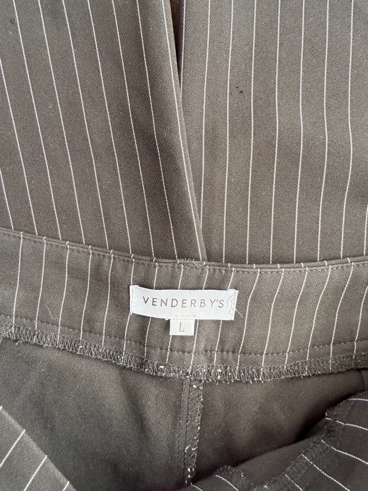 Venderbys Pants / Size Large