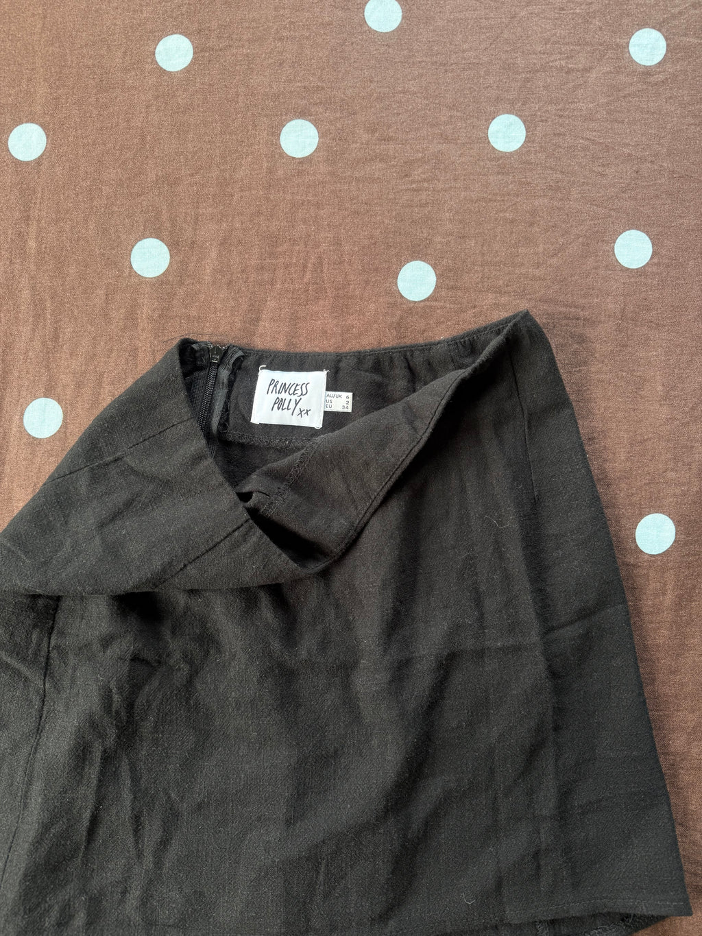 Princess Polly Skirt / Size 6