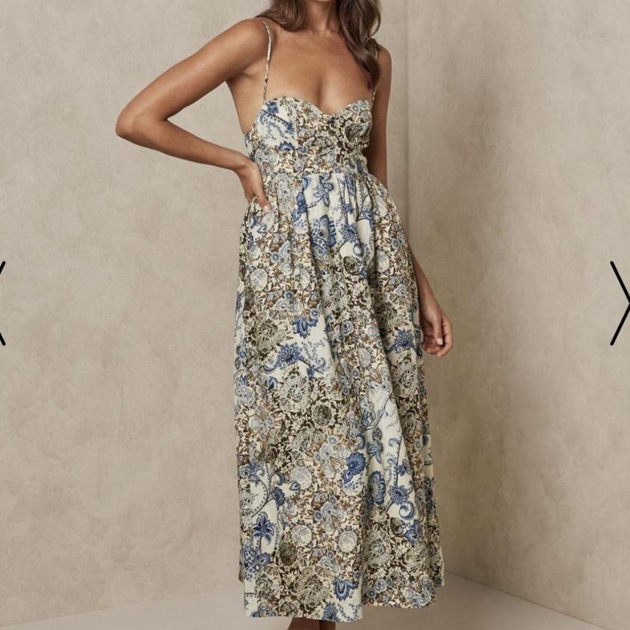 Aere Maxi Dress / Size 8